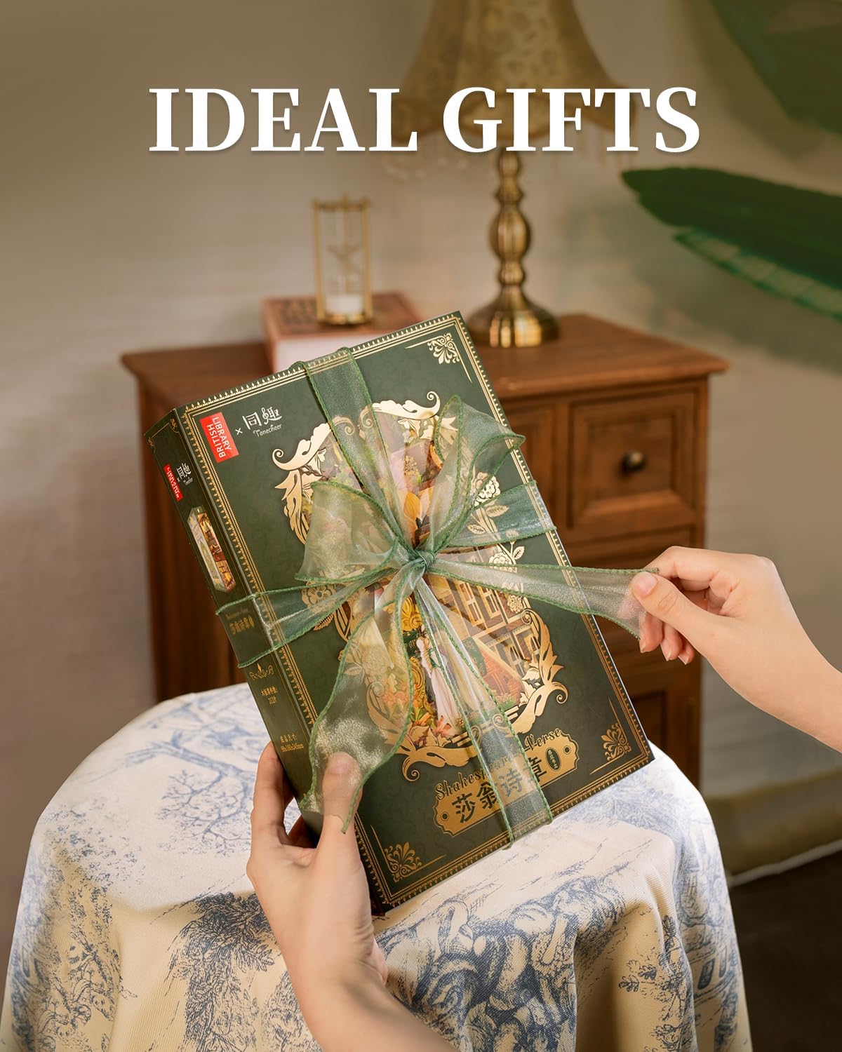 Tonecheer x British Library DIY Book Nook Kit, Shakespeare 3D Wooden Puzzle for Adults, Miniature House Kit Booknook Bookshelf Insert Decor with LED Lights Craft Gifts (Shakespeare's Verse)