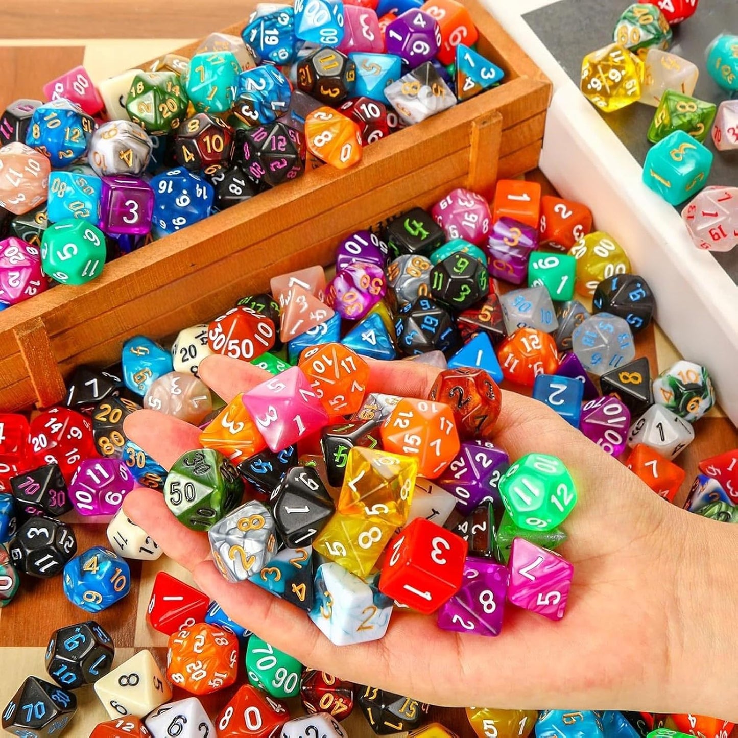 Yilloog Compatible with Dice Sets Bulk Polyhedral Dice with Drawstring Bag Multi Role Playing Table Game D4 D6 D8 D10 D% D12 D20(1001 Pcs,Mixed Style)