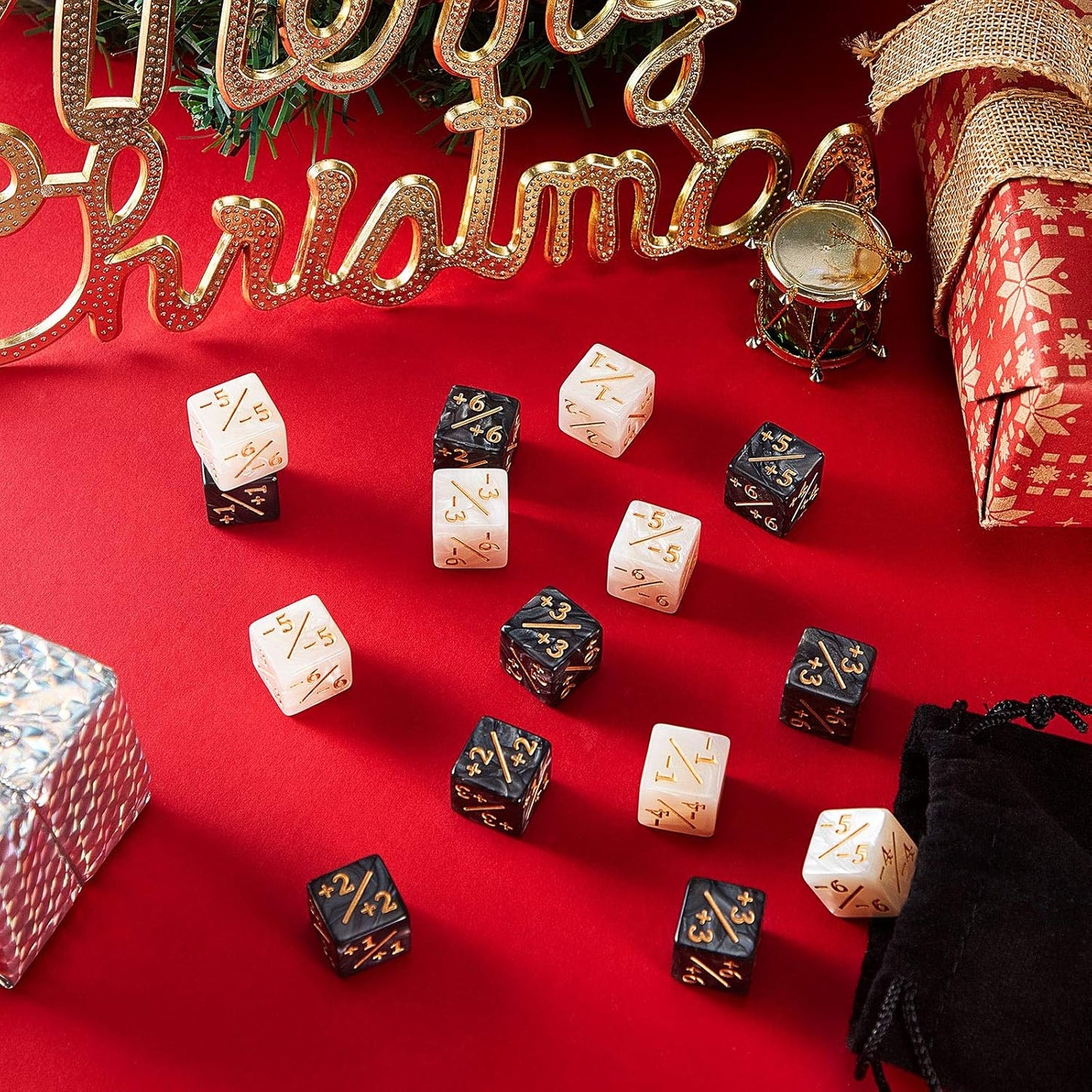 Sumind 24 Pcs Magic Life Counter Dice -1/+1 Counters Commander Buff Tokens 6 Sided Dice Loyalty Life Gifts Compatible with MTG CCG TCG Cards Gaming Accessory (Charming Style)